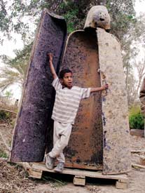 Iron Maiden torture device found in the I.O.C. compound, Baghdad